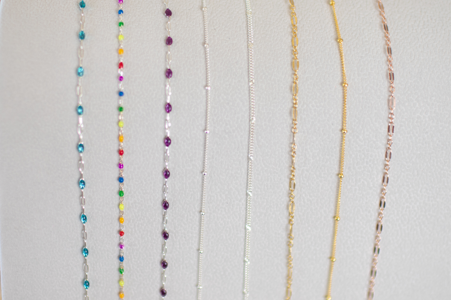permanent-jewelry-kona-big-island-hi-2 sterling silver, gold filled, and rose gold filled chain samples for permanent jewelry in Kailua Kona big island Hawaii